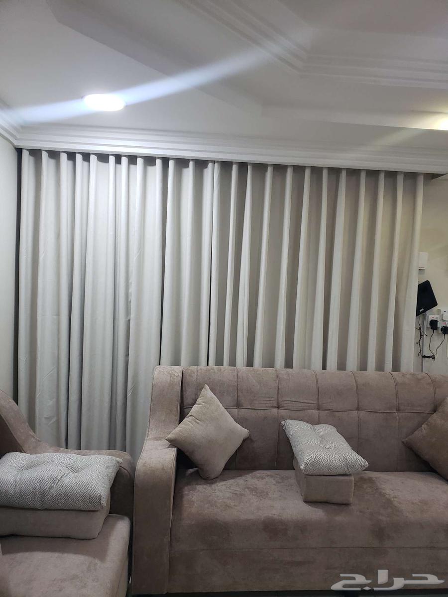 The meter is 60 riyals for curtains, including installation.64617552419330110