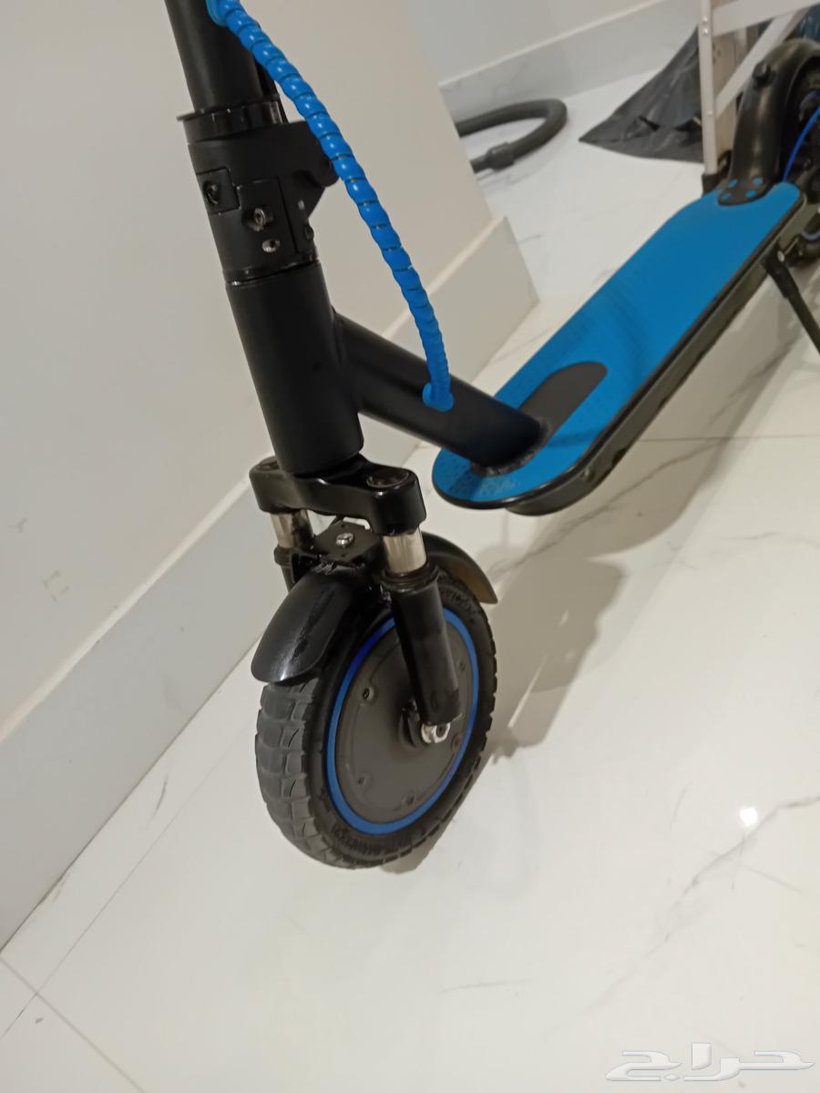 سكوتر شبيه الشاومي . نضيف كل شي وكاله لتواصل64622054282755114