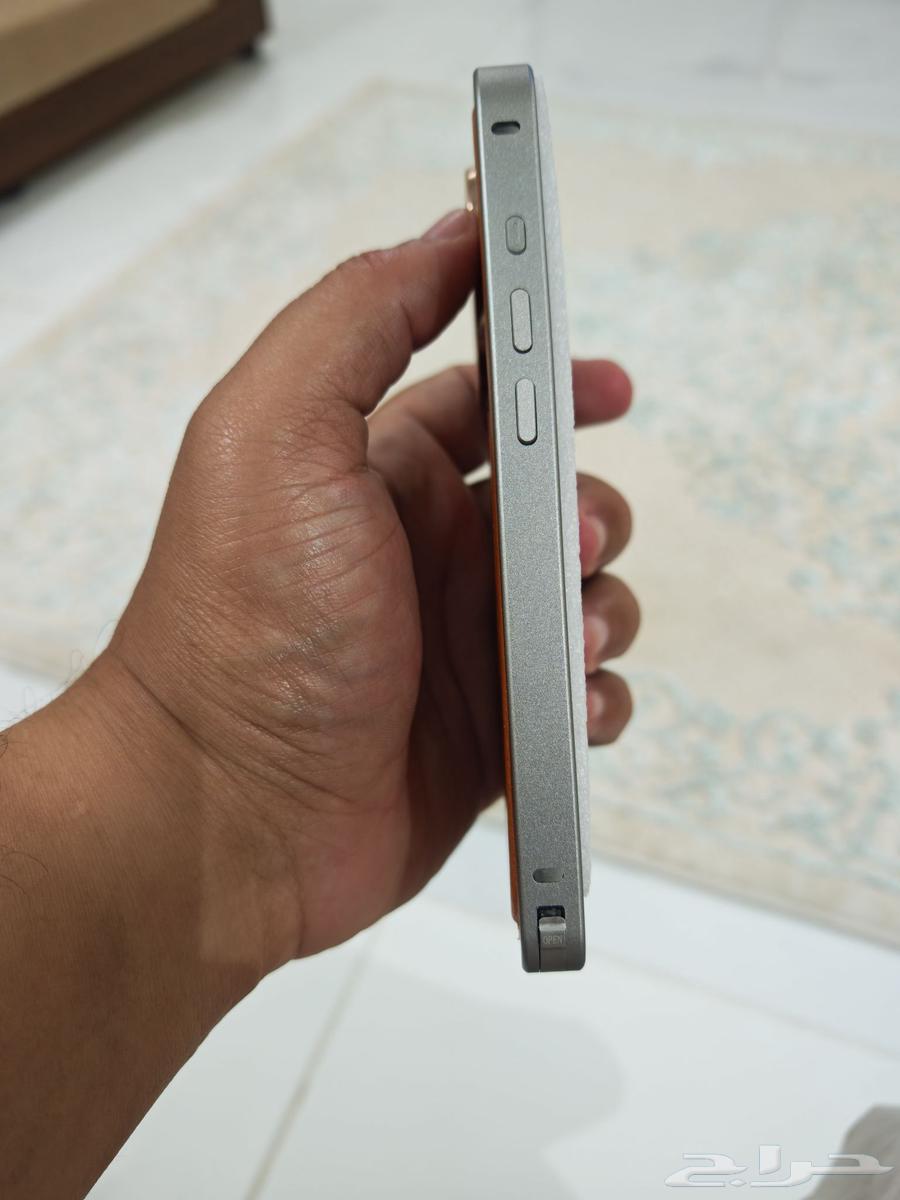 للبيع جراب ايفون 16 برو64621030243841111