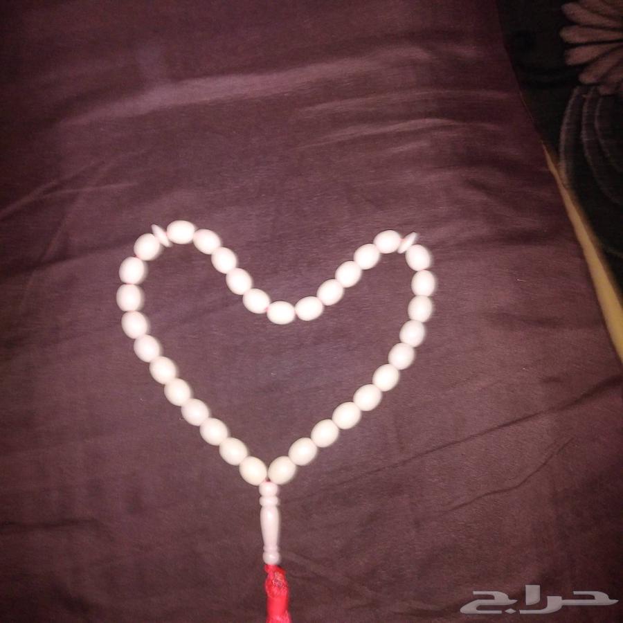 سبحه بكاليت قديمه جدا 150 ريال64523767063171111