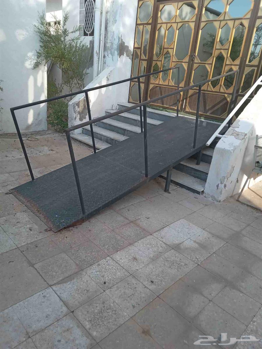 منحدر كراسي كبار السن والمعاقين64616369876609112