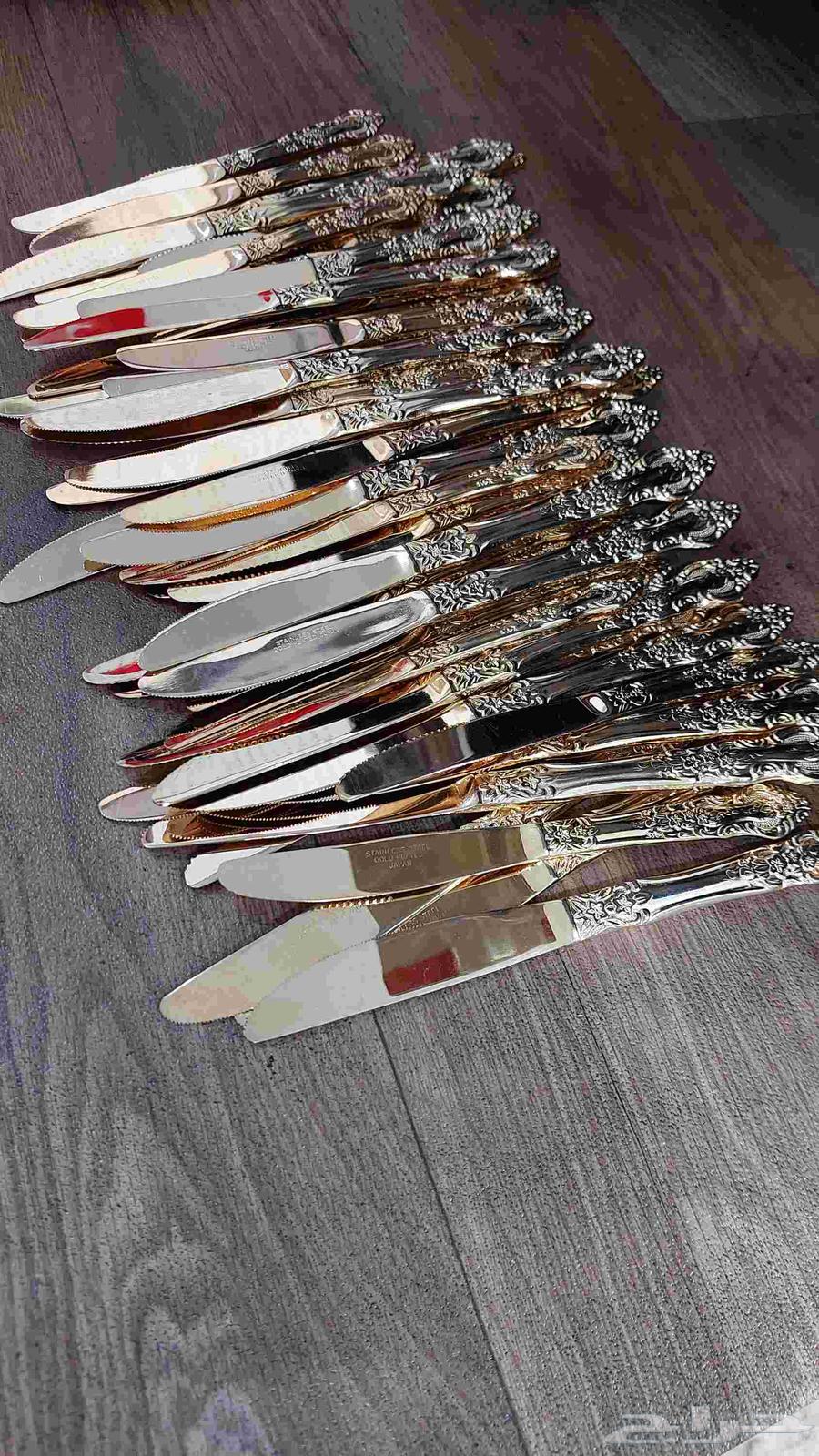 سكاكين مطلي بالذهب بيعة من قصر64618904699651114