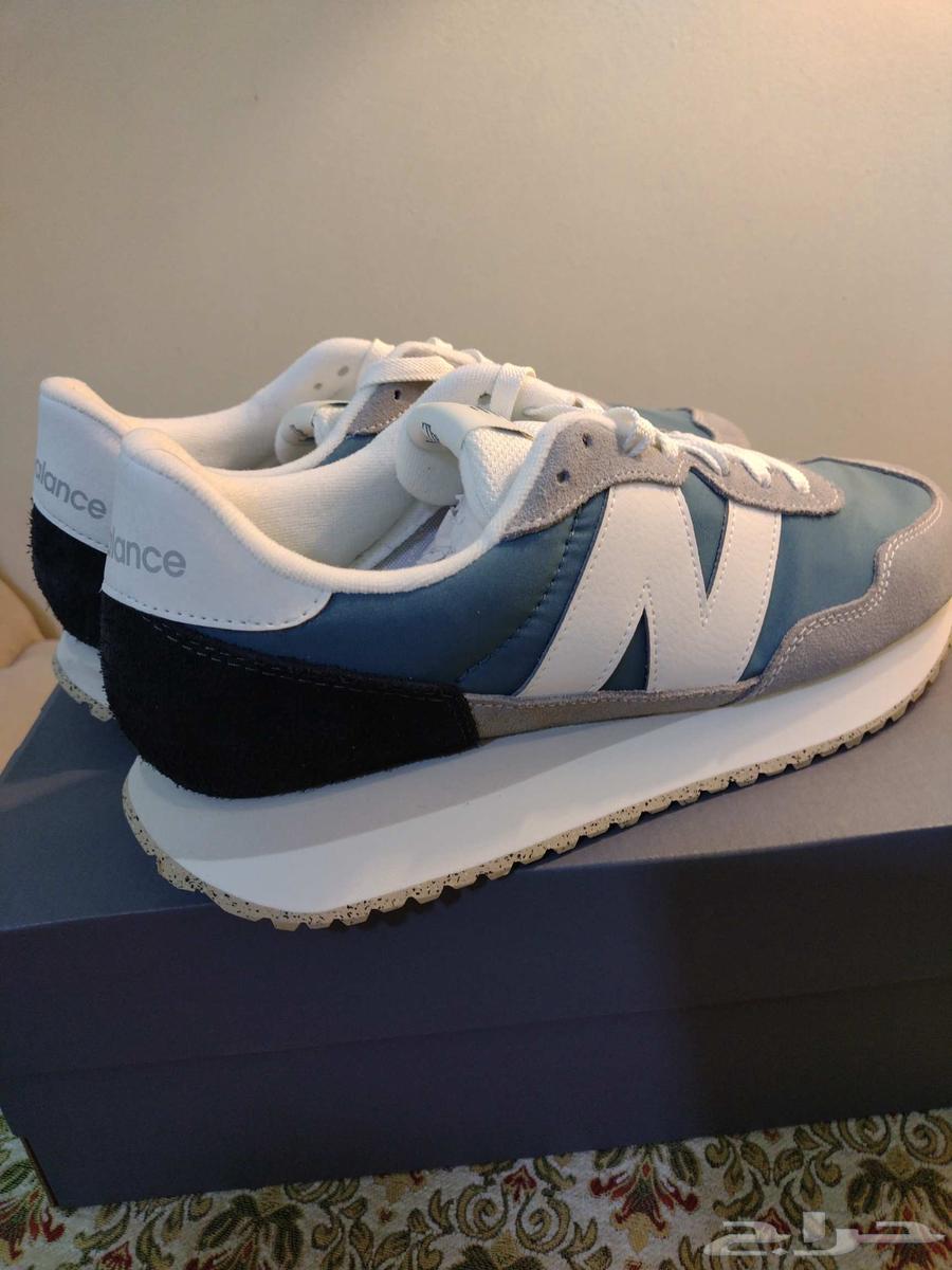 شوز نيوبالانس 237 مقاس 44 اصلي جديد64616369925378112
