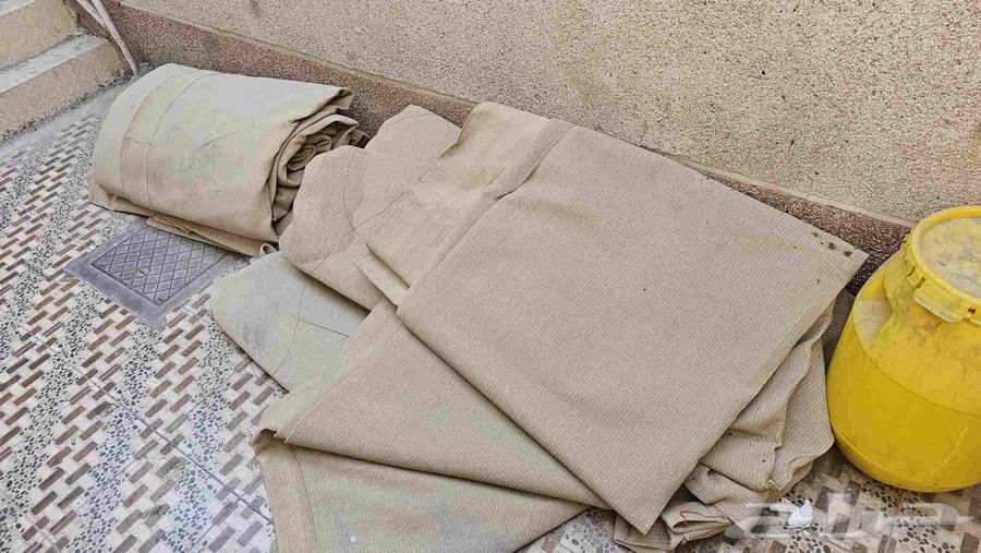 For Sale: 5 Pieces of Awning Fabric, Size 6x6, Same as in the Picture, in Good Condition64624352170369111
