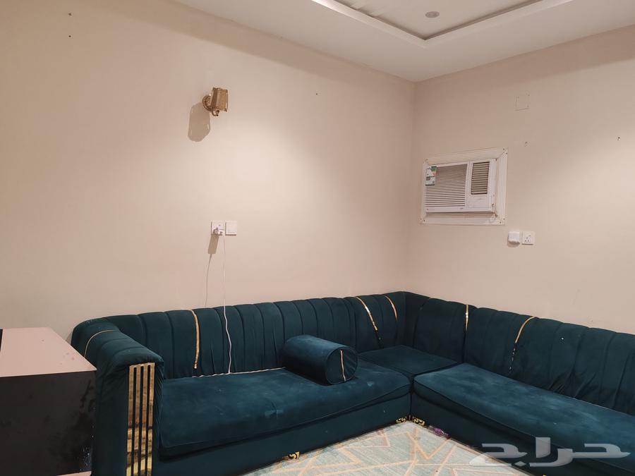 كنب نظيف جدا للبيع64619854944899111