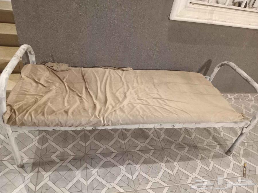 كرسي نوم او جلسه للبيع بسعر رمزي64623183188353110