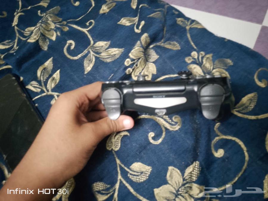 يد سواني 4 الاصلي السعر 80 ريال و قبل لي التفاوض64623368584451111