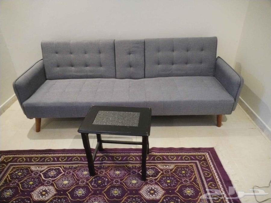 طاوله طعام سرير كبير... شاشه مع ريسيفر64597899530754114