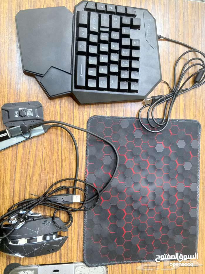 كيبورد قيمنق مع ملحقاته استخدام خفيف اقل من اسبوع64616939591042110