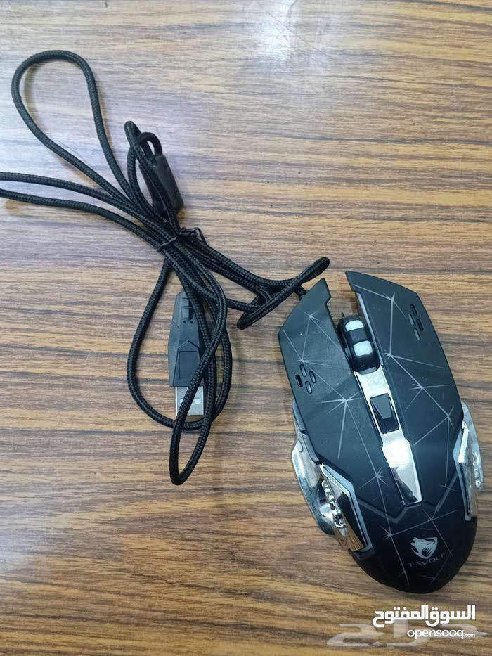 كيبورد قيمنق مع ملحقاته استخدام خفيف اقل من اسبوع64616939591042112