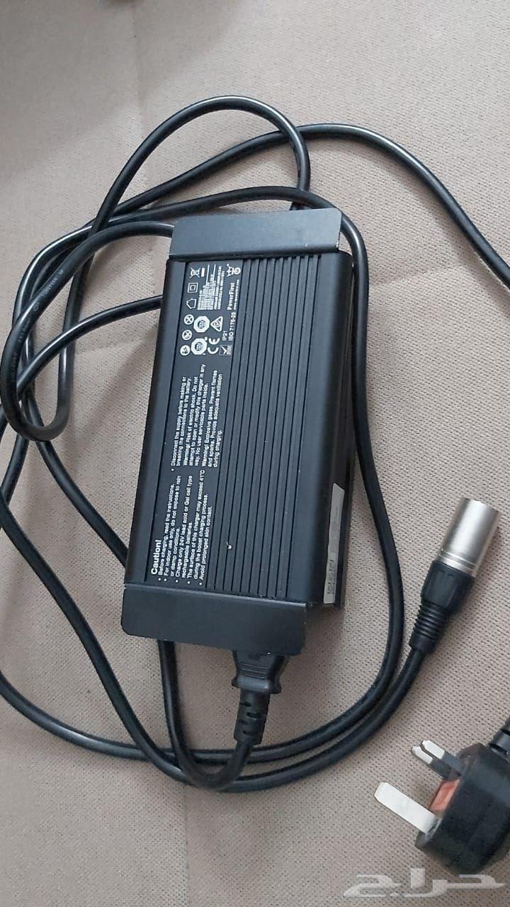 عربية متنقلة كهربائية لكبار السن و ذوي الاحتياجات64621229789954111