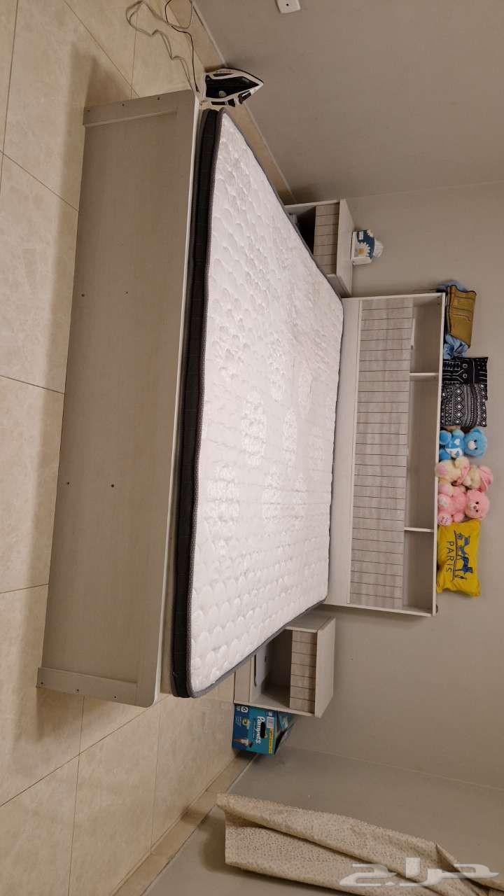 طقم غرفة نوم معروض للبيع64623997376258110