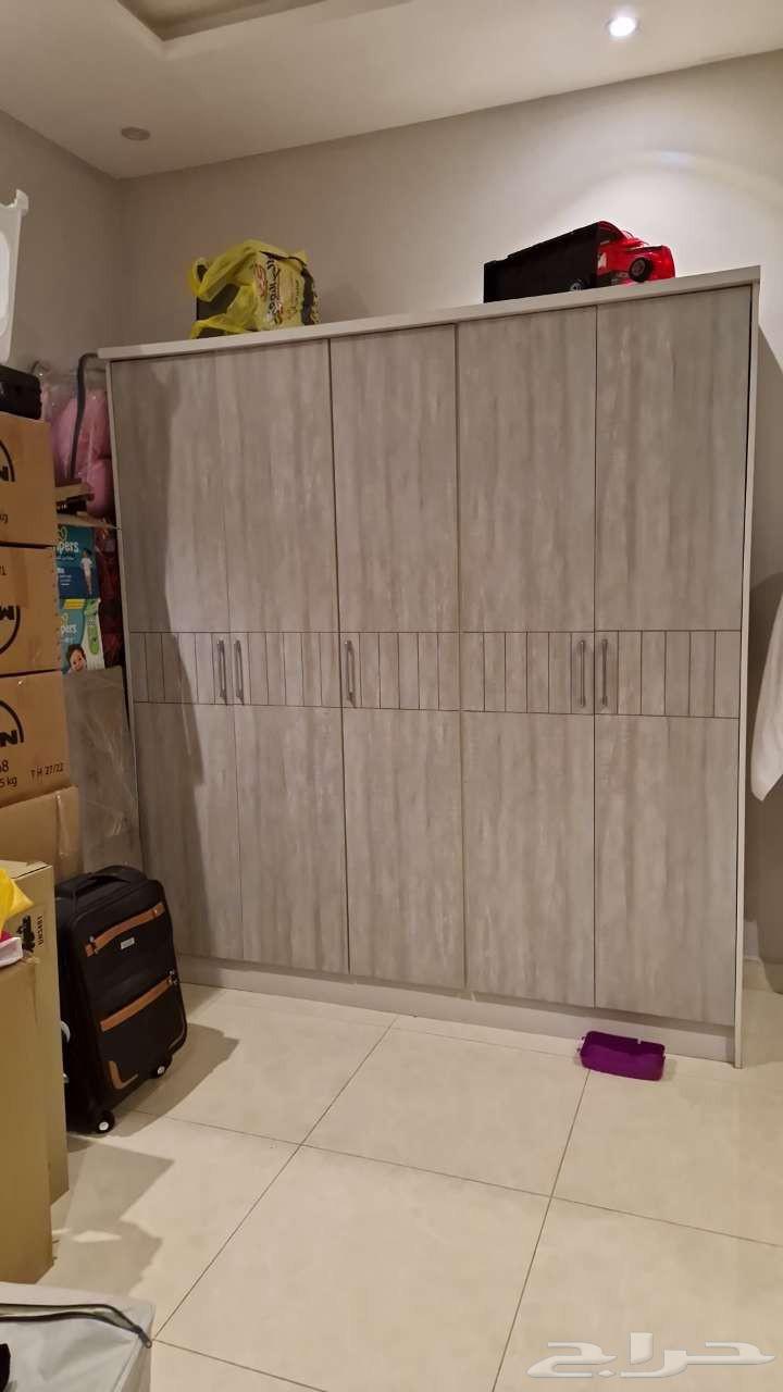 طقم غرفة نوم معروض للبيع64623997376258112