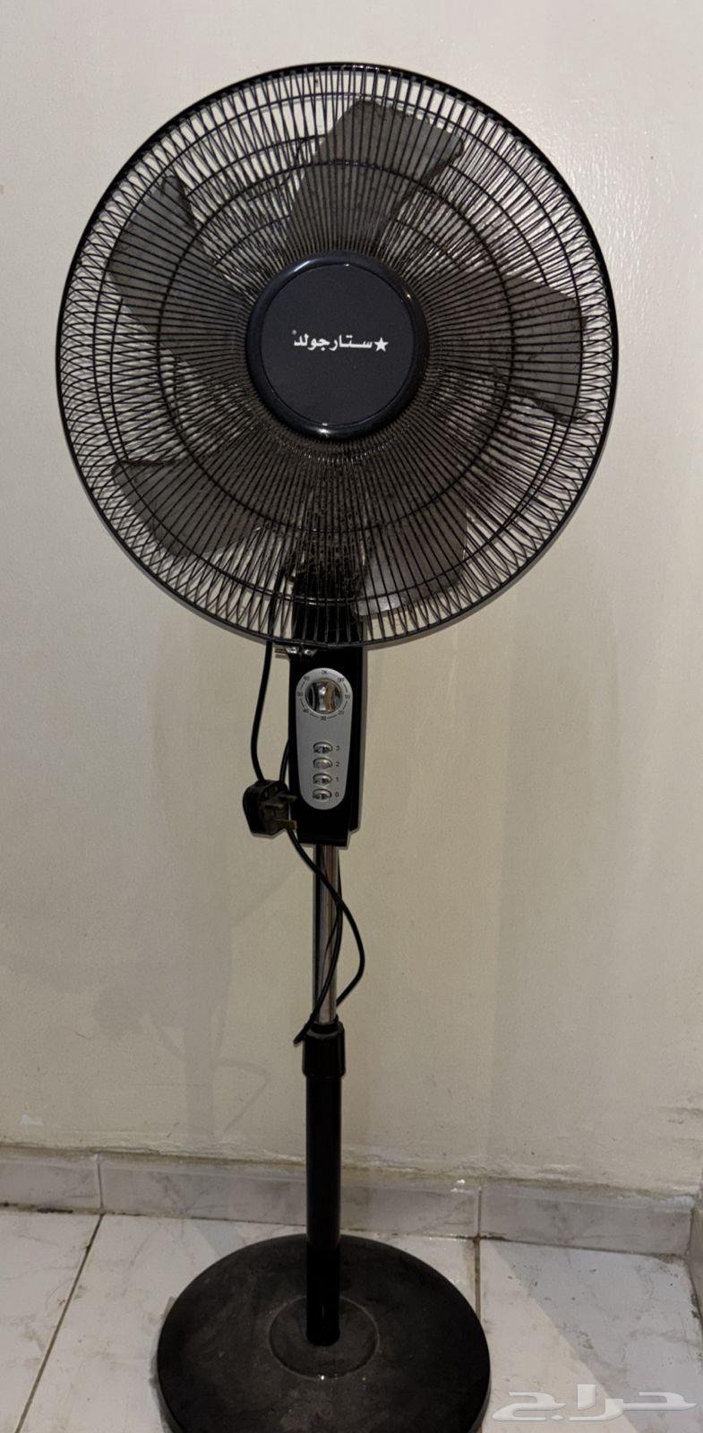 مروحة ستاند (مدينة الخبر) الشرقية.64619592604929110