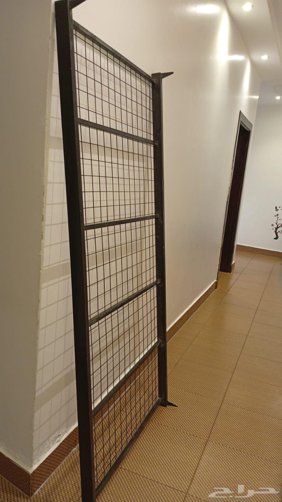 سرير حديد نفر عدد اثنين مرتبه نفر ونص عدد ثلاث مراتب25064490220895490113