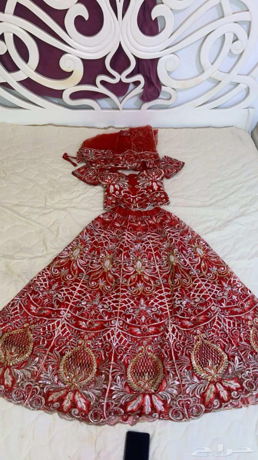 فساتين فخمه للبيع وانشاء الله مانختلف معا احد وكلها نضيفه64617478093954113