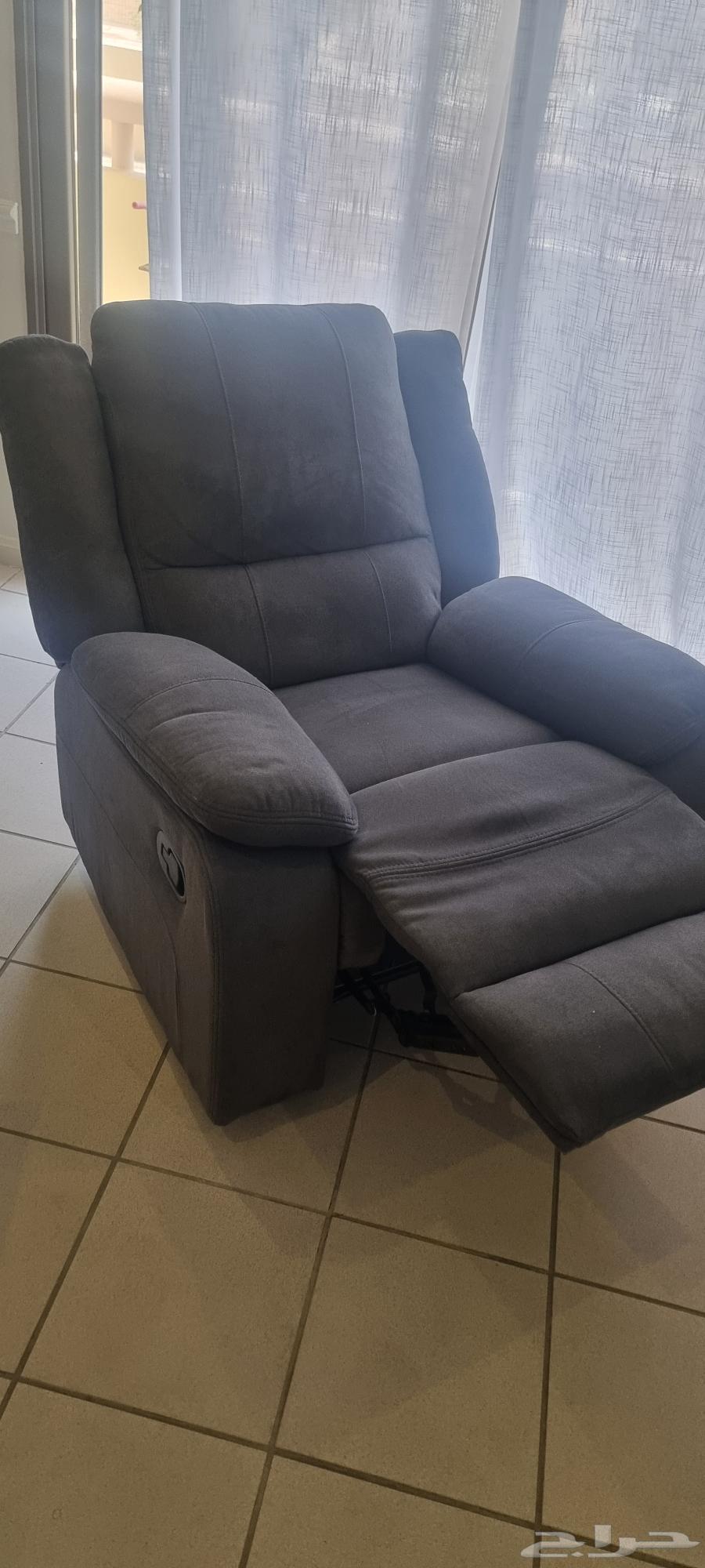 LAZY CHAIR(VERY GOOD CONDITION)64618890287235111