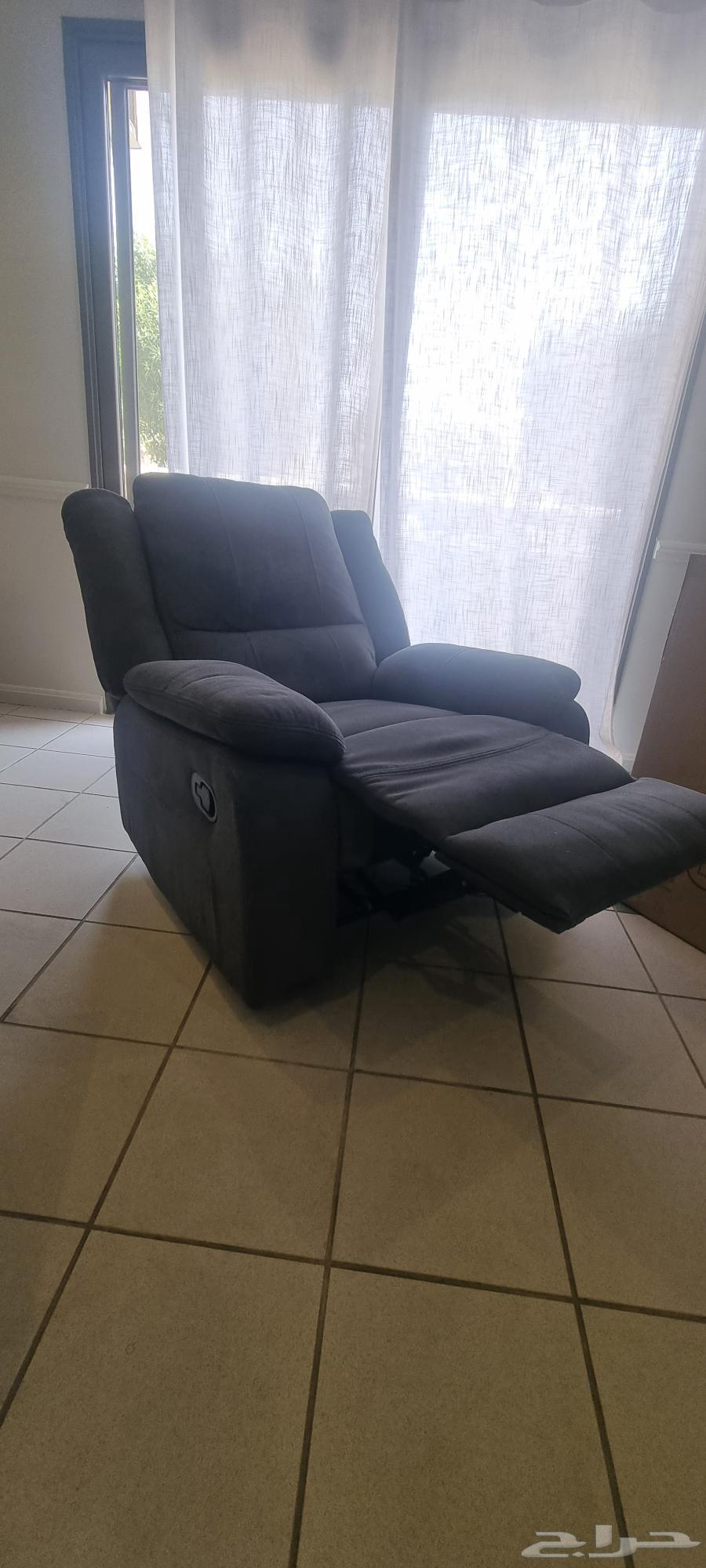 LAZY CHAIR(VERY GOOD CONDITION)64618890287235110
