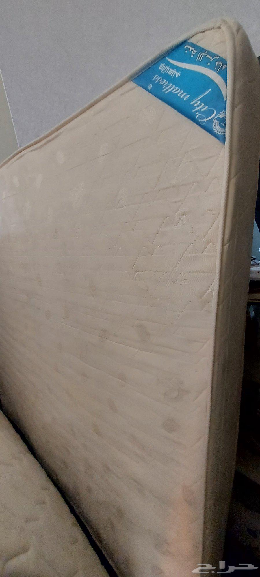 مجموعة مراتب أسرة للبيع وسرير نفر ونص64621267411201112