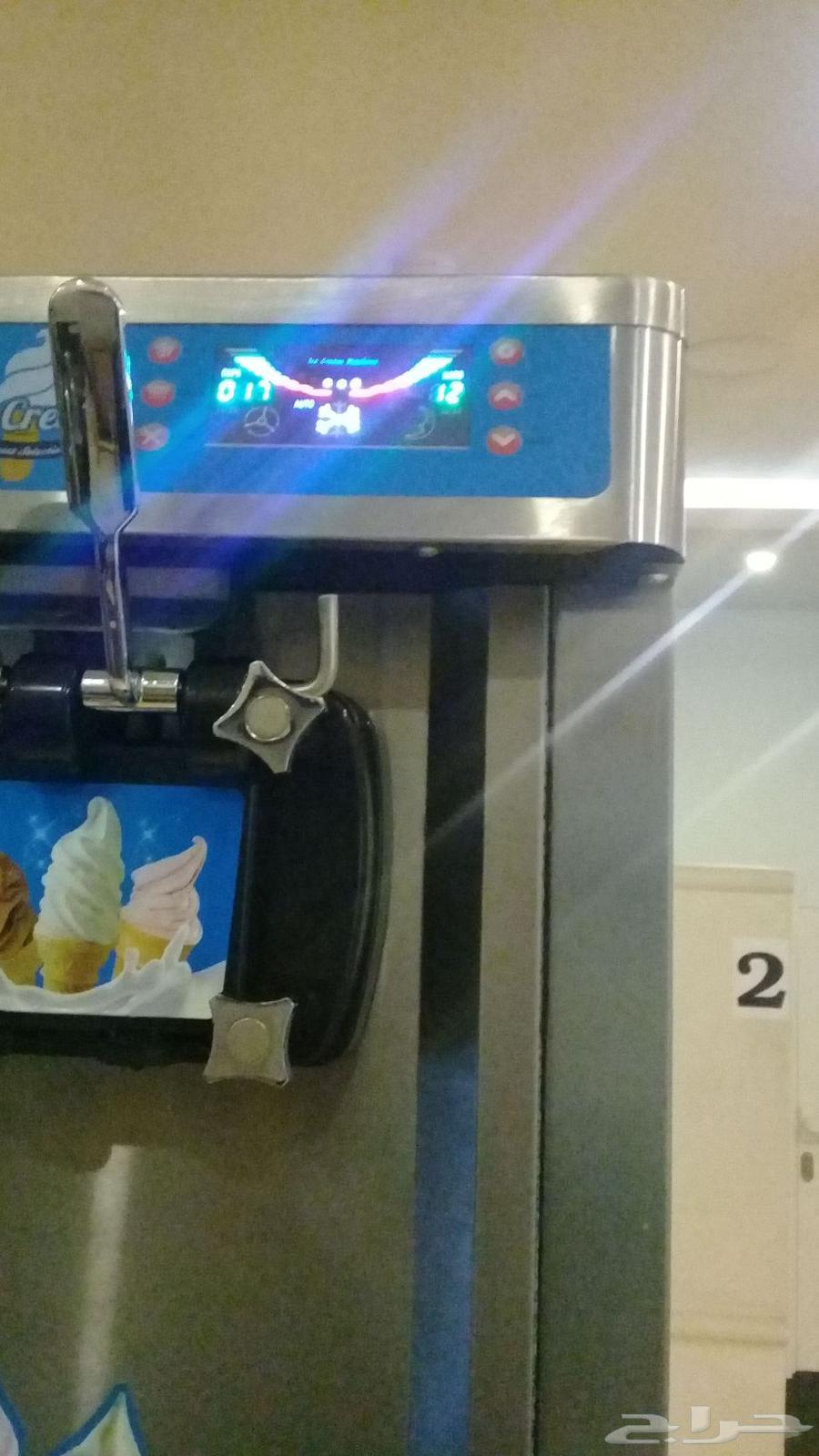 اله ايسكريم للبيع نظيفه استخدام خفيف على الشرط64618426324099111
