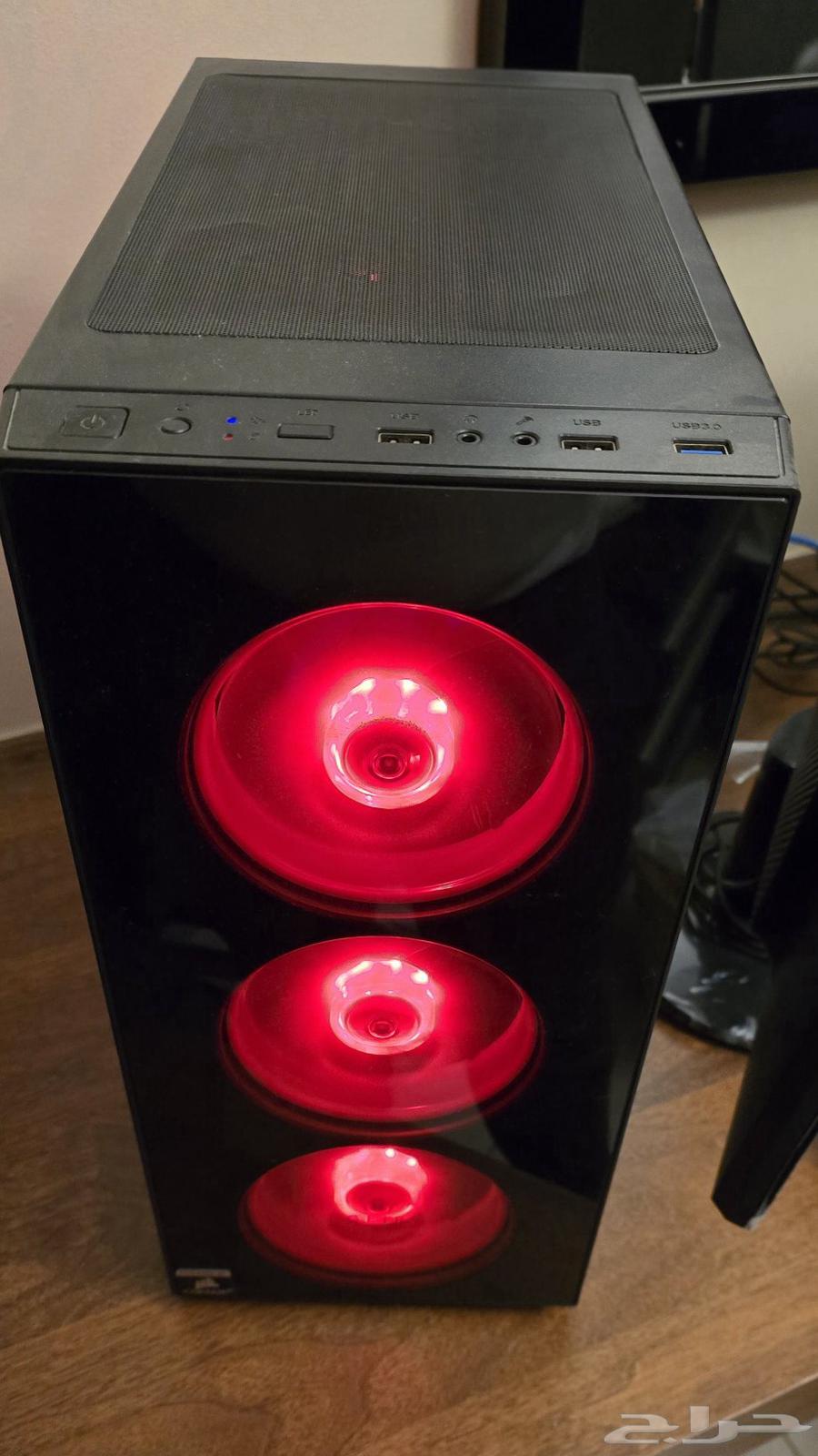 pc للبيع64621567365761110