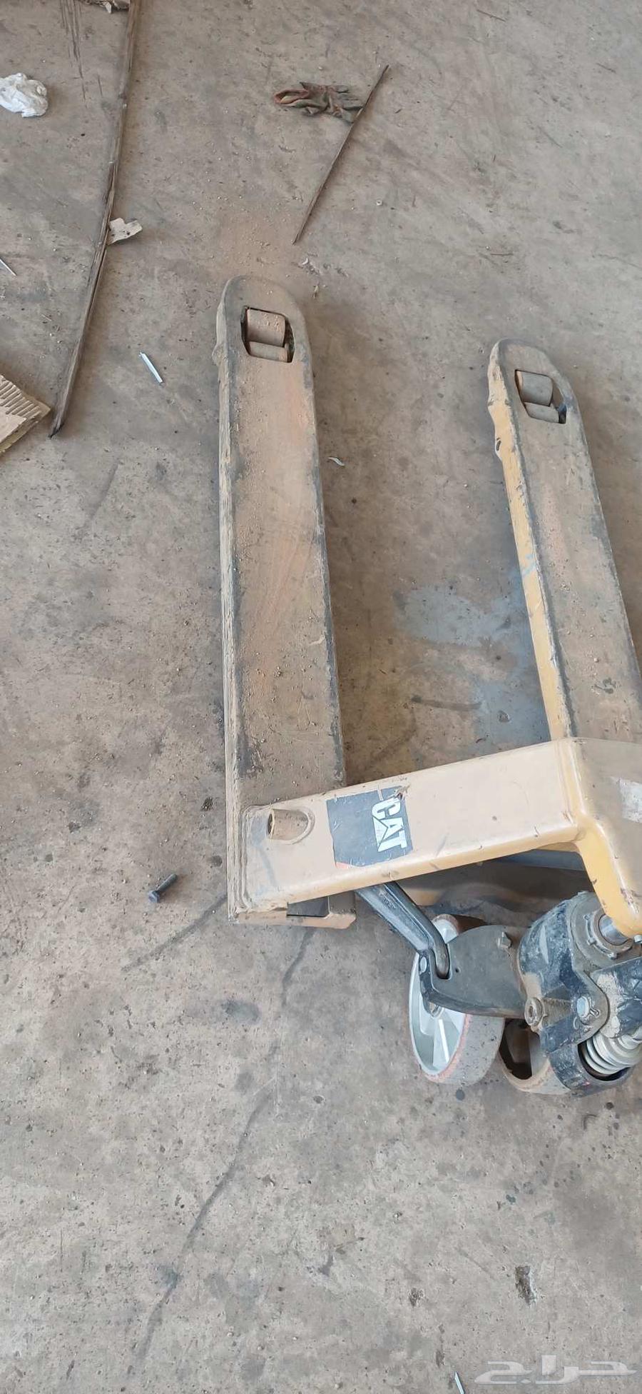 رافعه كتربلار 2طن يدويه للبيع نضيفه مره64617991131779112