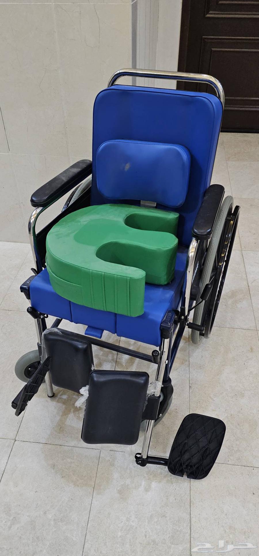 كرسي ذوي الهمم مستعمل شبه جديد64625002082051110
