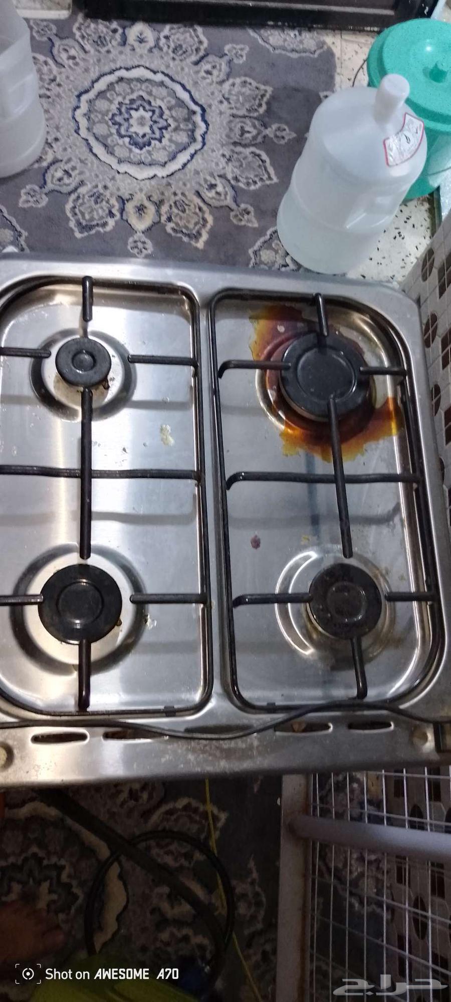 فرن تركي نضيف مستخدم لمده شهر جديد اربع عيون64622438107523113