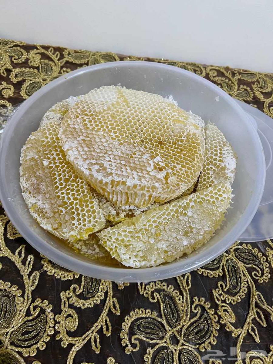 My Local Stream Honey64623011569154112