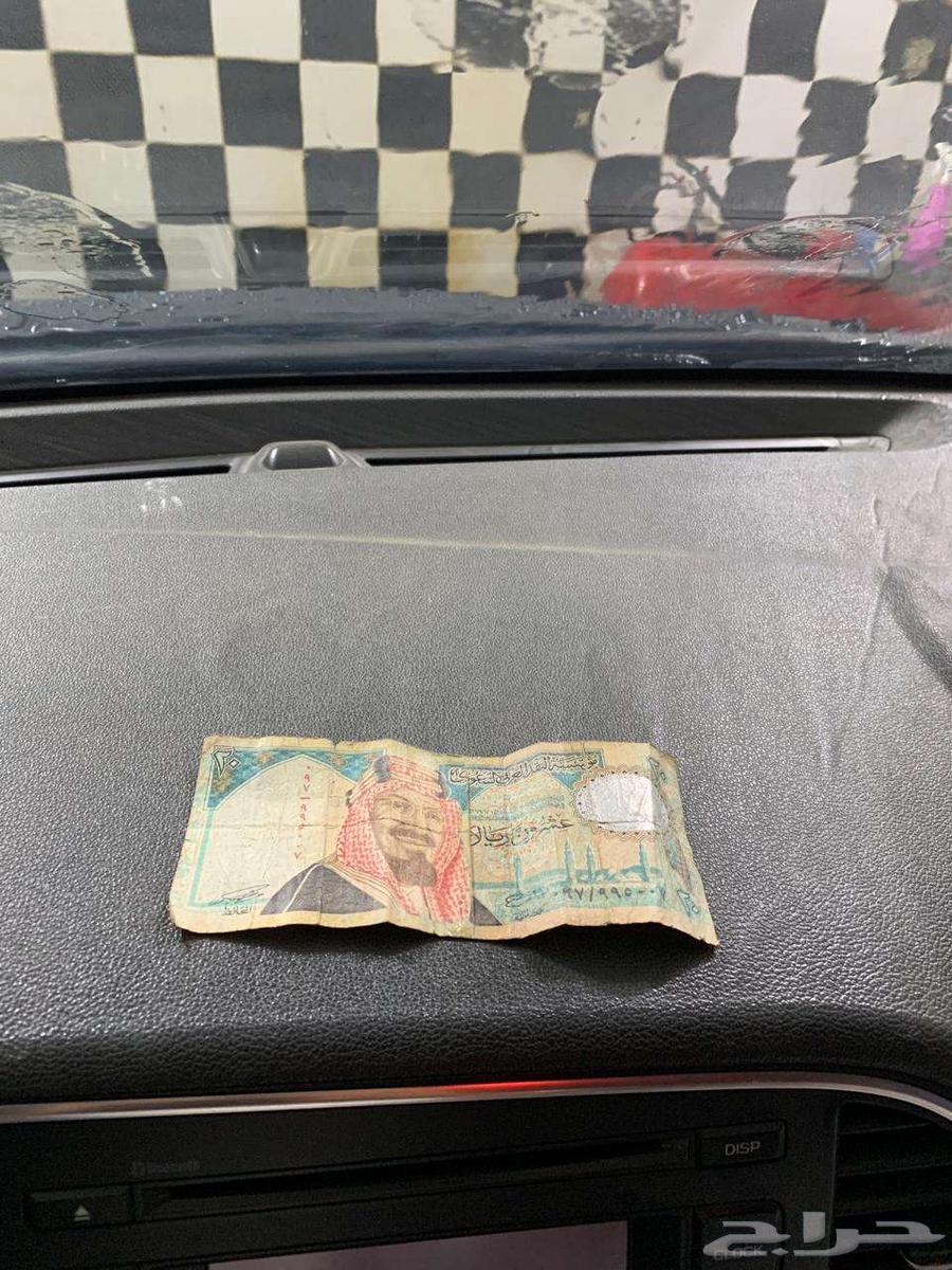 20 الملك عبد العزيز على السوم64624707870595111