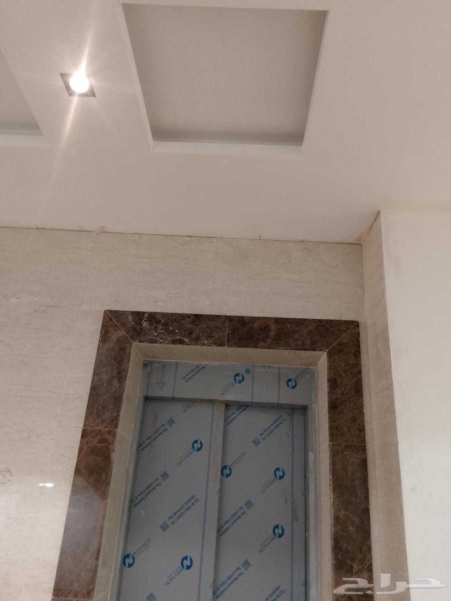 دهان حديد السلم  تغطية بلنيلن من الدهان للجدران وبعد64162478434306113