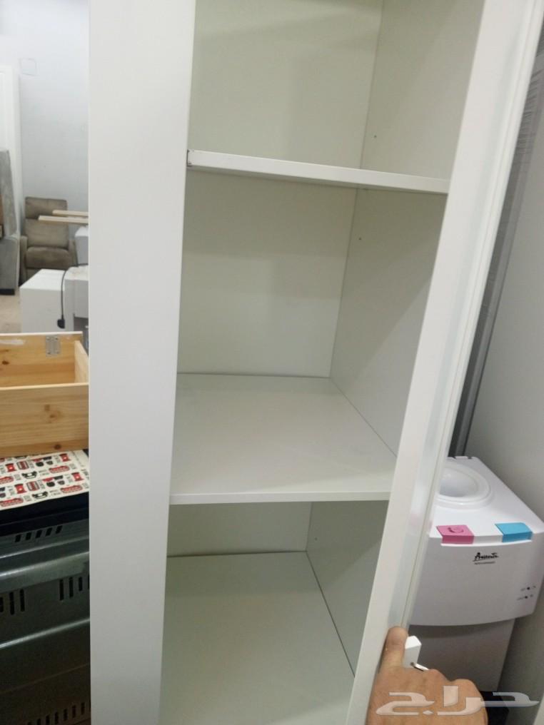 دولاب ثلاثه باب ايكيا استخدام قليل ارفوف وعلاقي64611454981378112