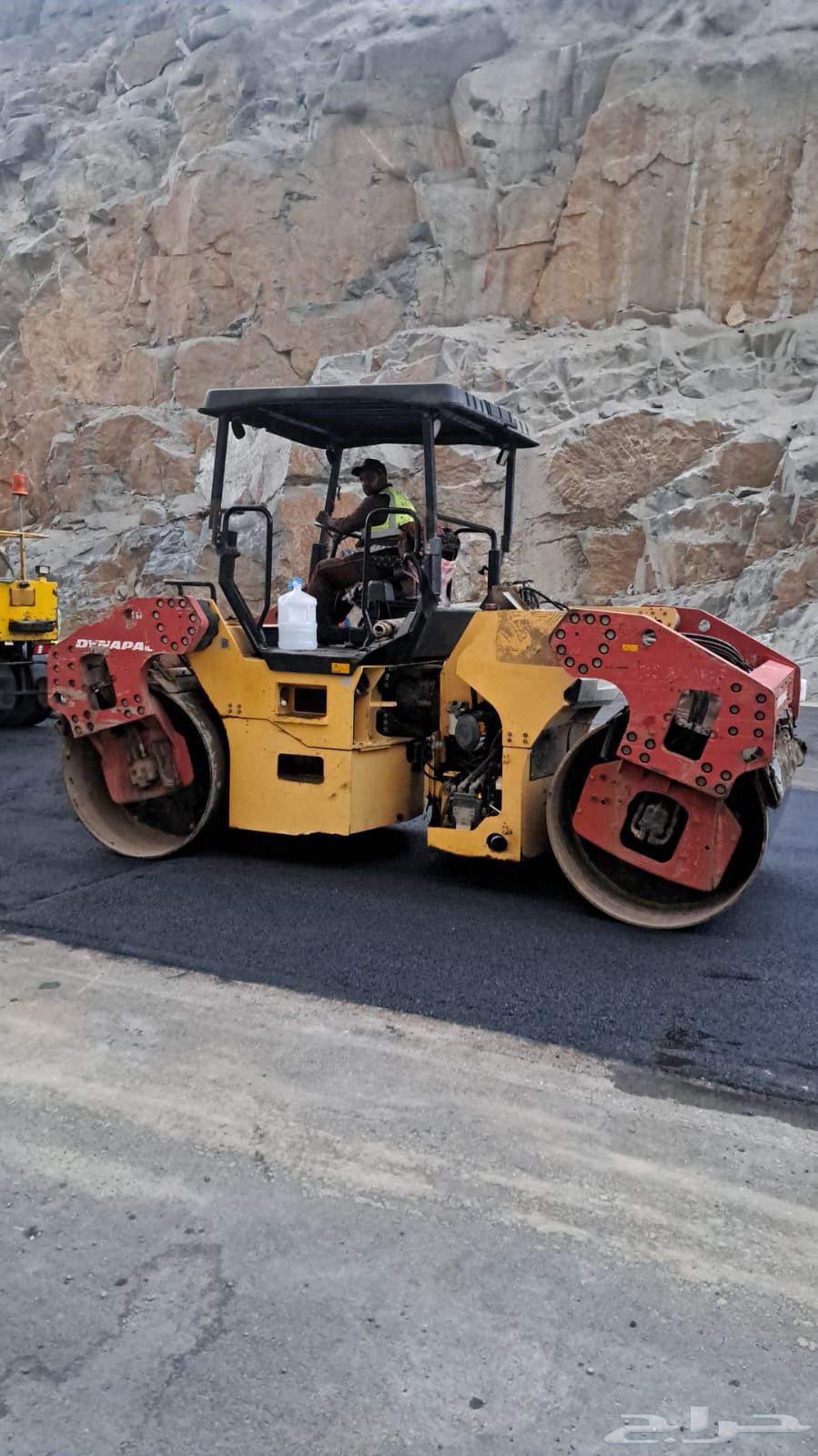 أعمال الأسفلت باحترافية عالية نقوم بتنفيذ أعمال الأسفلت للشو64163068165123112