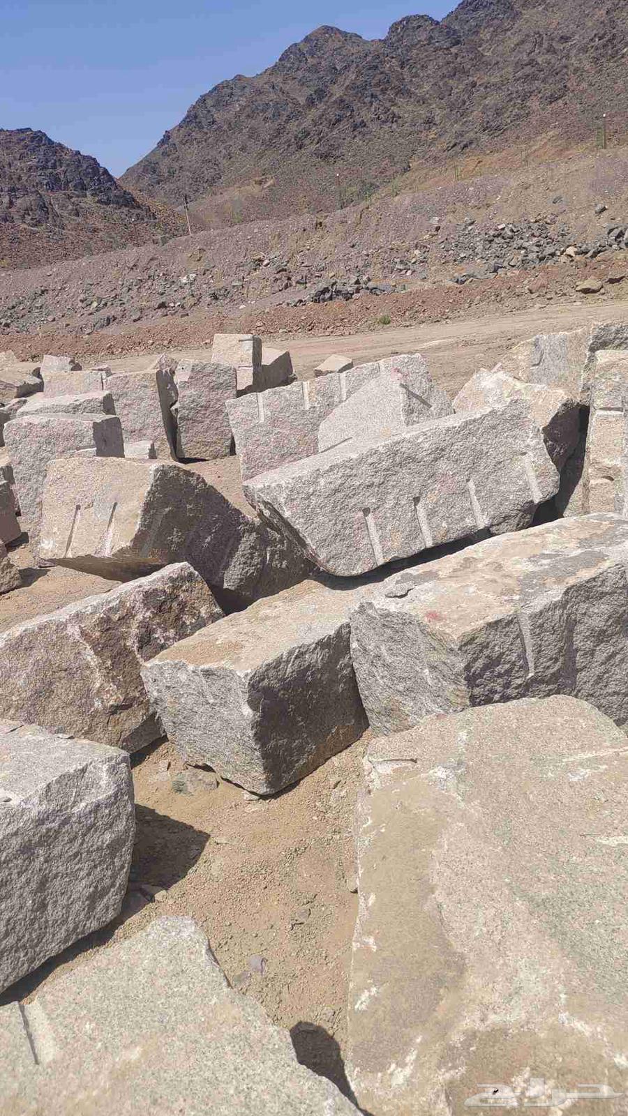 توريد جميع أنواع الحجر الطبيعي64538890035715111