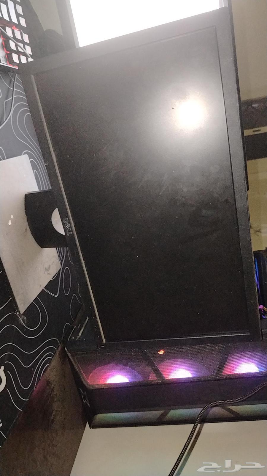 شاشة كمبيوتر سماعات كيبورد للبيع المستعجل قابل للتفاوض64406151618049110