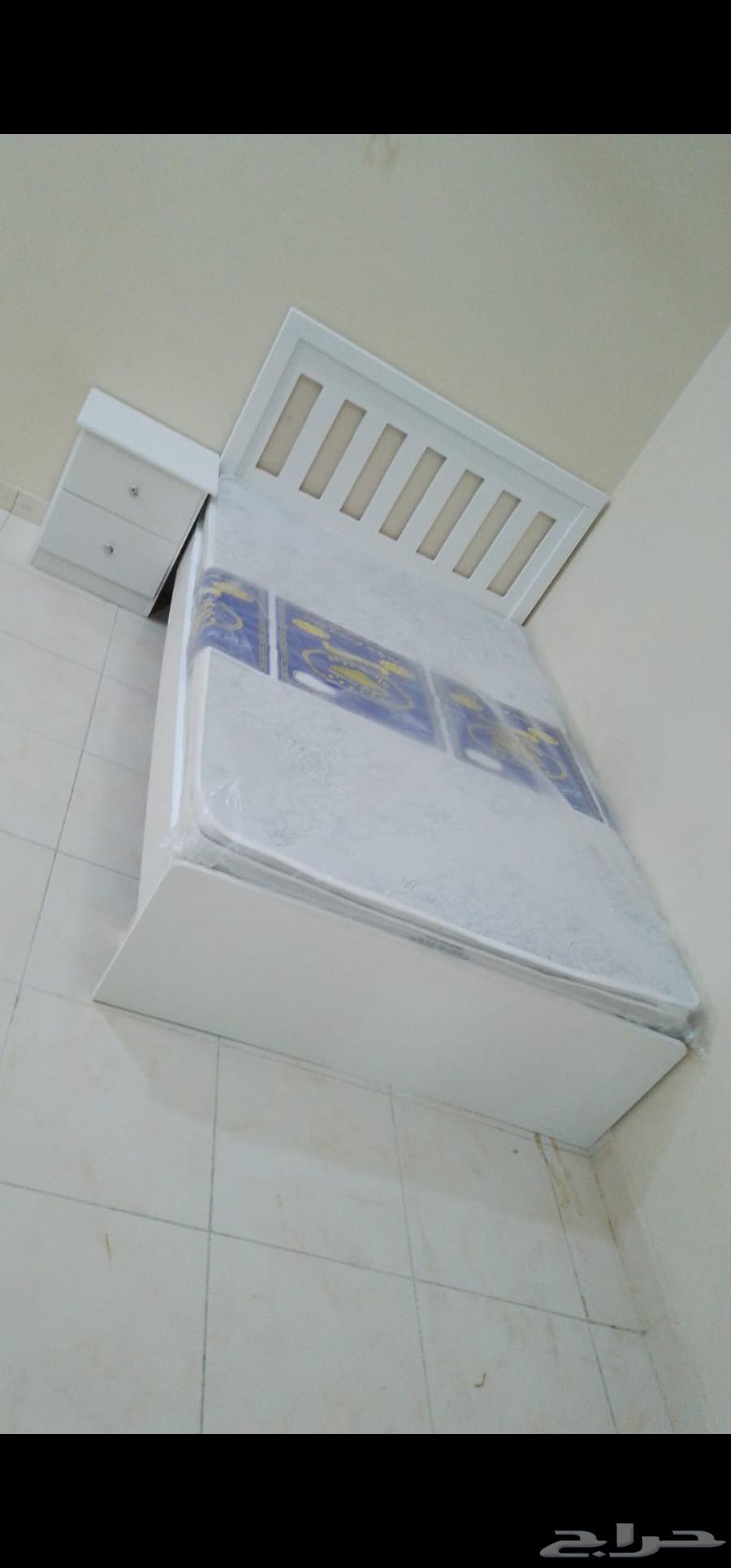 سرير ومرتبه نفر ونص جديد السعر 40064414355762561110