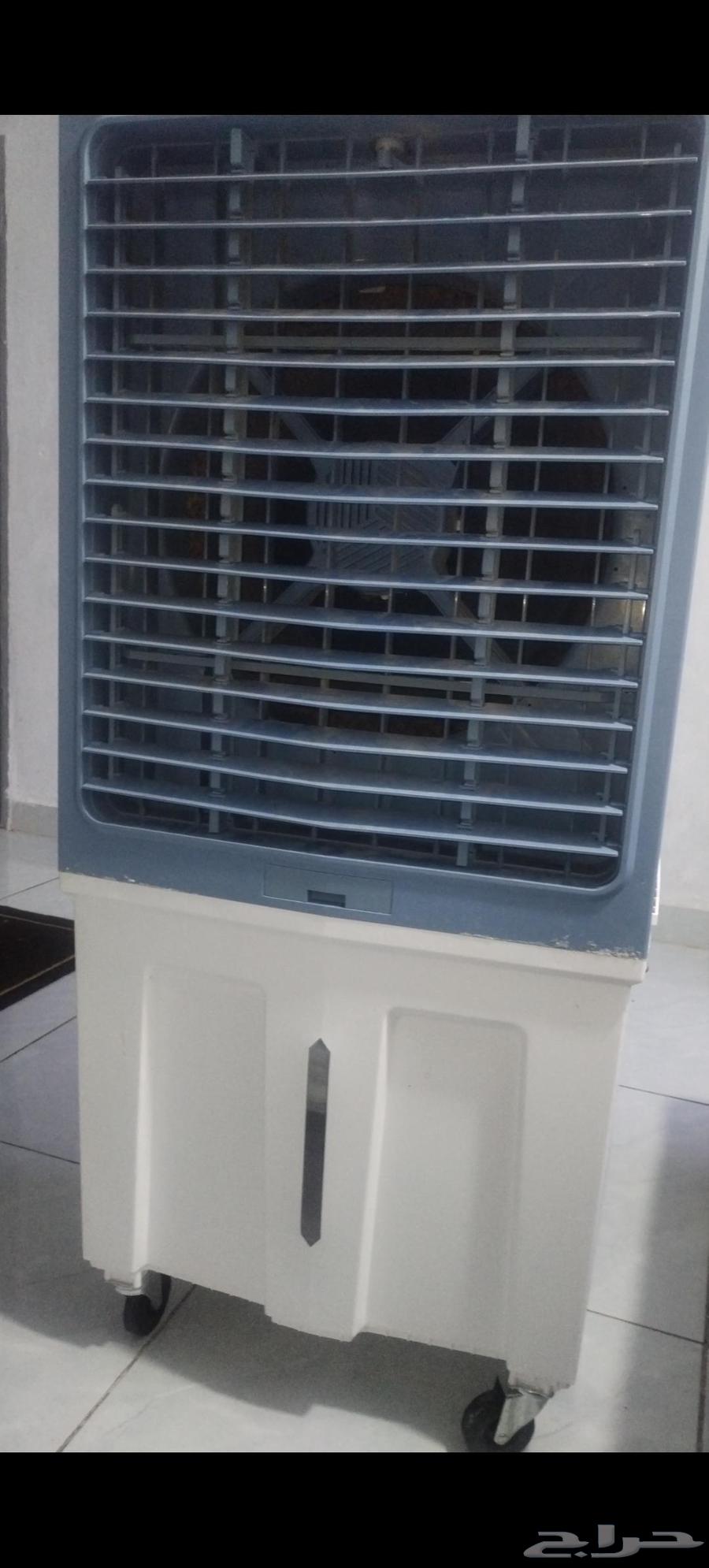 مكيف متحرك 70 لتر ومعه ريموت استخدام شهرين ونظيف جدا على سوم64413652727426111