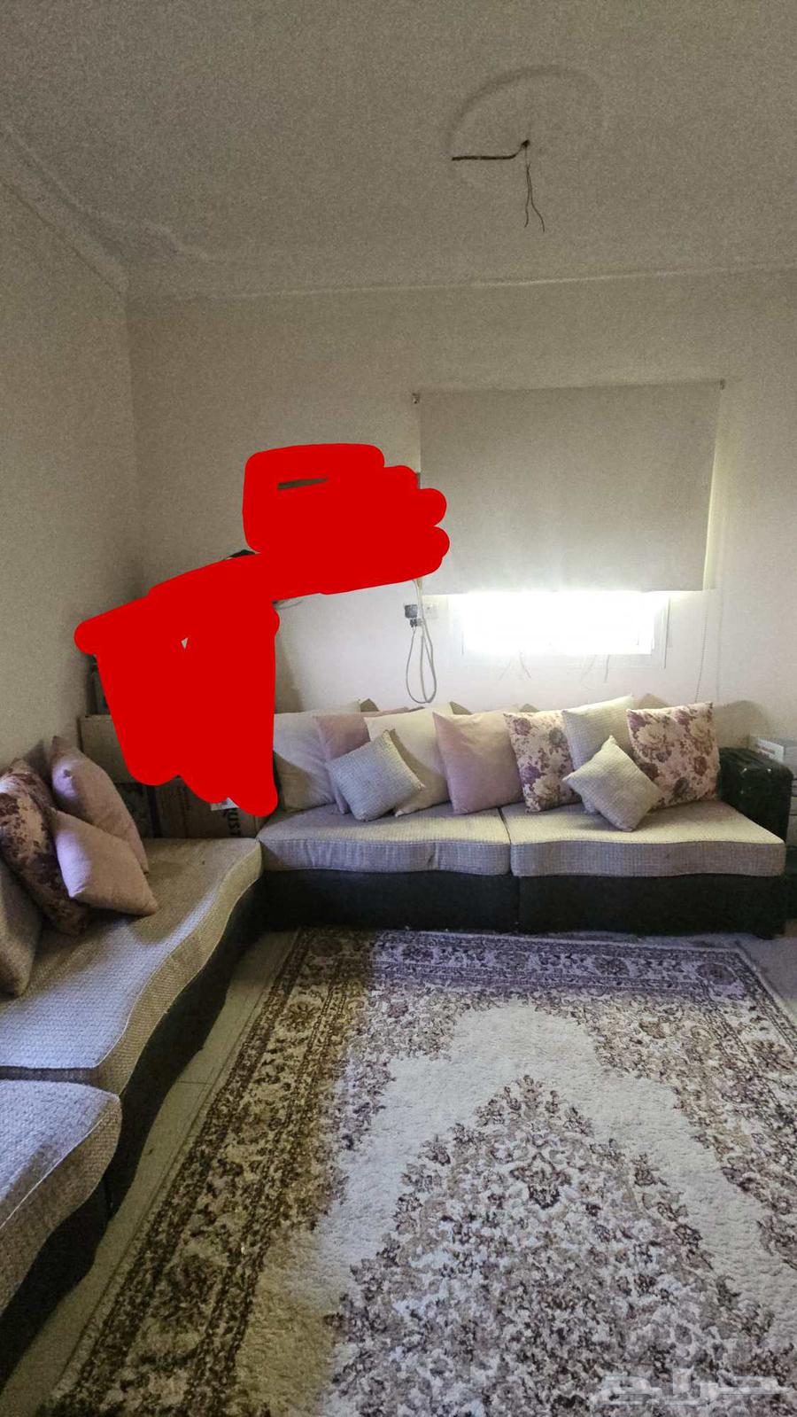 كنب البيع 200يحتاج تنجيد او غسل64417958652929110