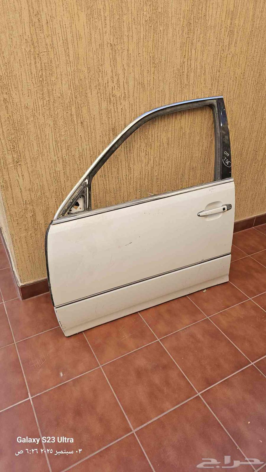 باب لكزس موديل 2004 430 ls موديل كامل يسار64569889350914110