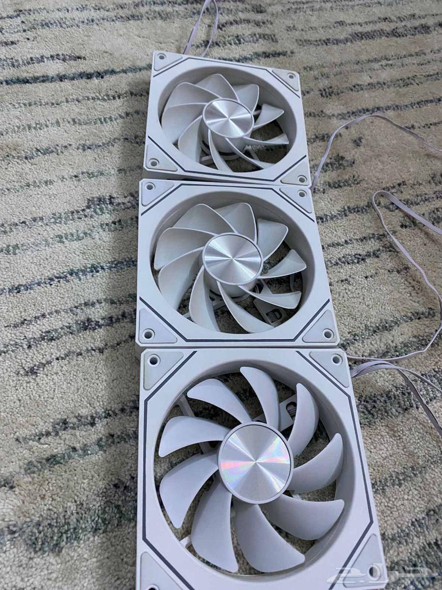 9 مراوح تبريد بي سي pc rbg64415384318979110