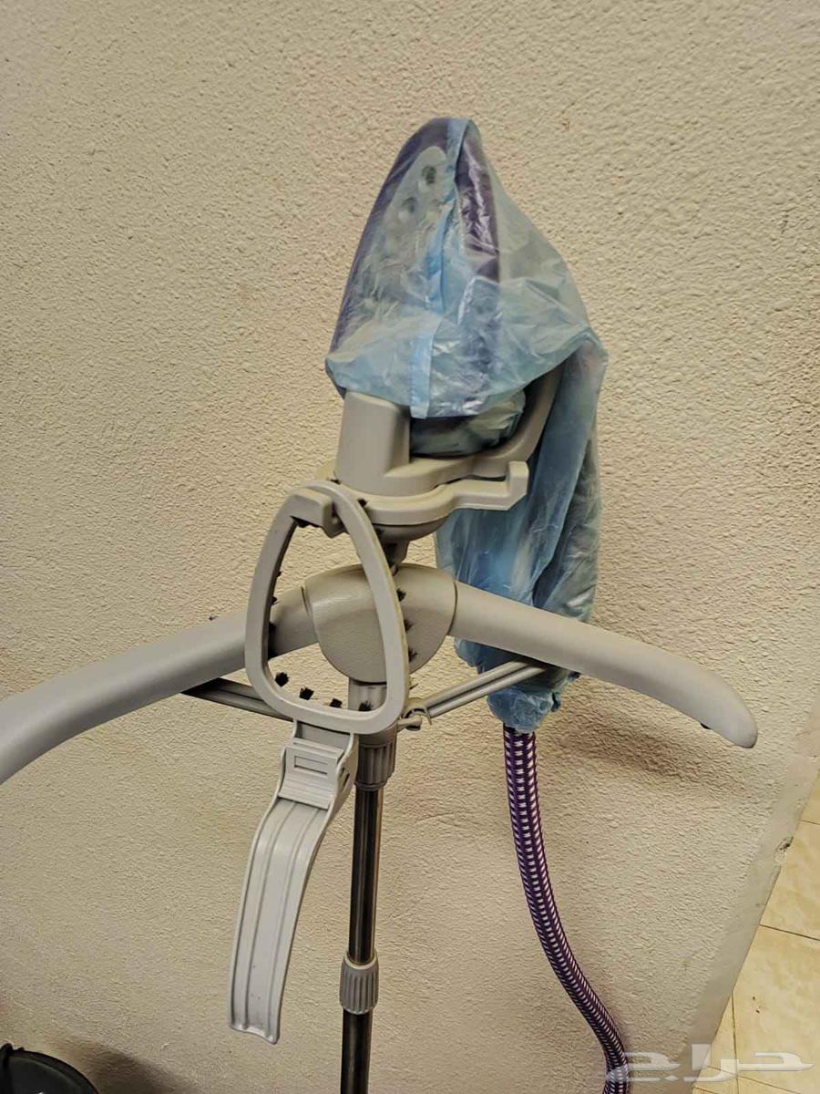 مكواة بخار جديدة كلي ا  است خدمت من 4 إلى 5 مرات فقط. السعر64416267666050110