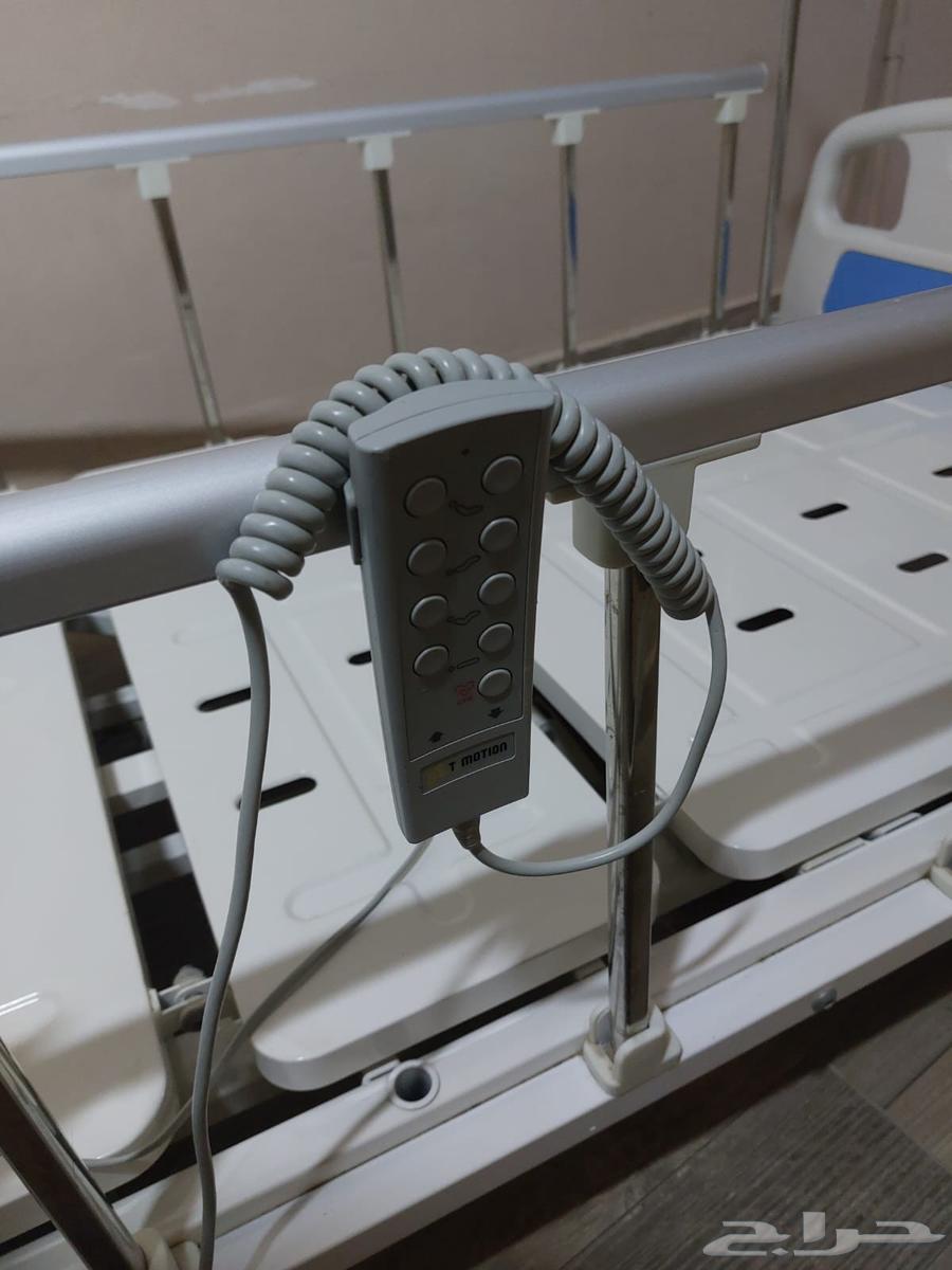 سرير طبي كهربائي64414289728513114