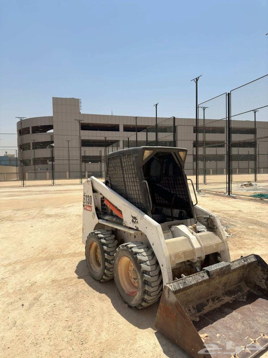 Bobcat and operator for rent in Riyadh64559421512578111