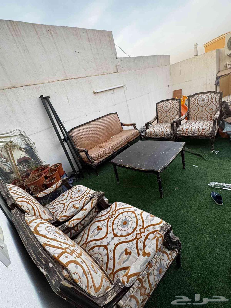 اثاث للبيع64414023936897110