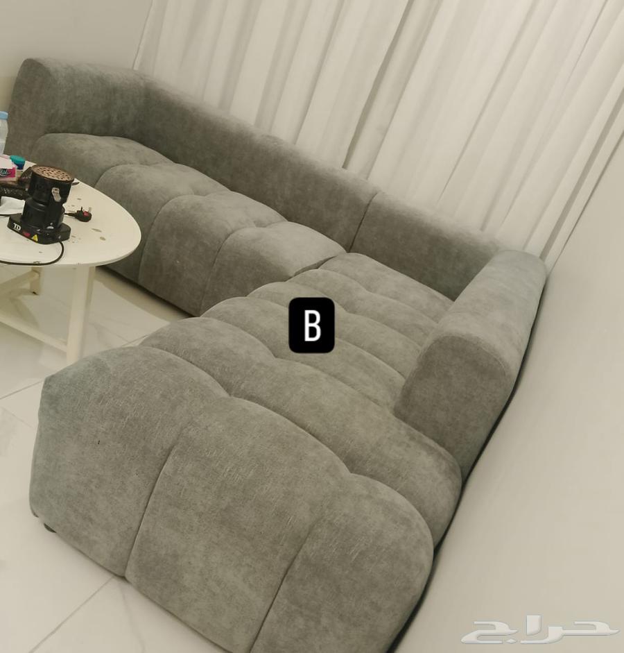 Customized bedrooms, sofas, and wardrobes as per request64501746972418114