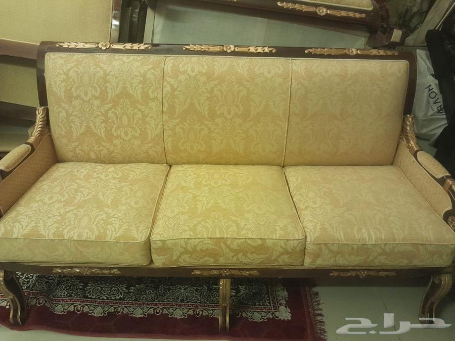 كنب كلاسيكي مستعمل نظيف جدا للبيع64413016846338111