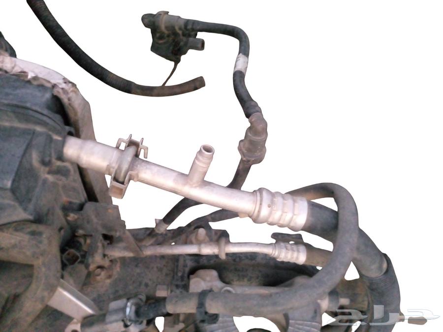 مواصير وليات مكيف فورد فكتوريا موديل 2011 على الشرط للبيع64569288595586110