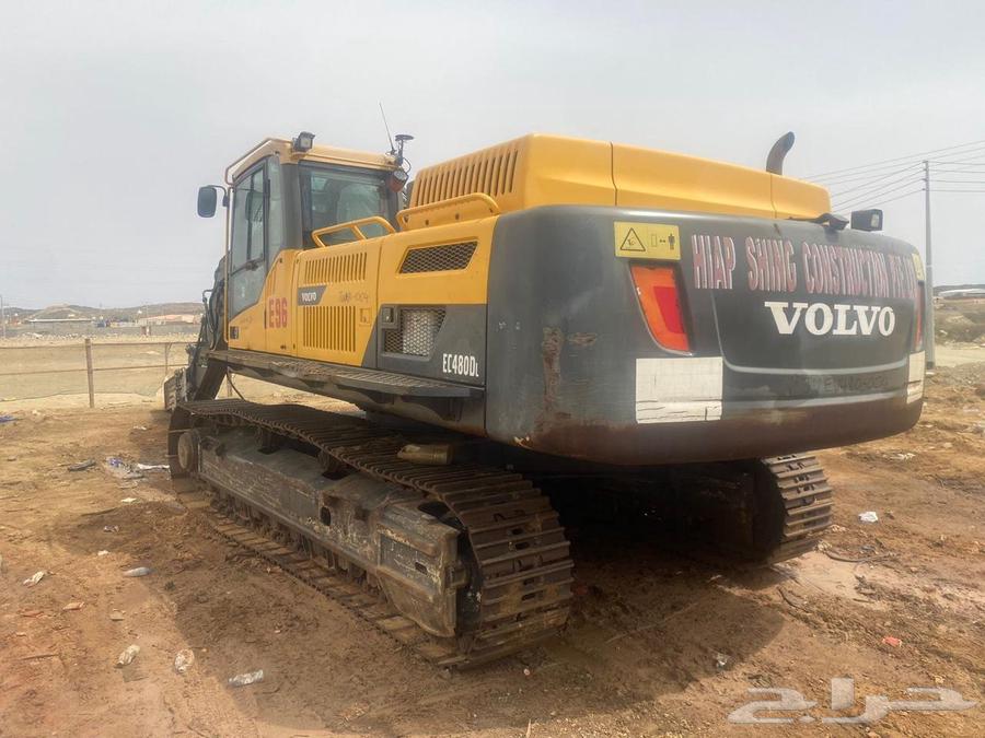 بوكلين فولفو 480 نظيف موديل2016 للبيع64576030617217110