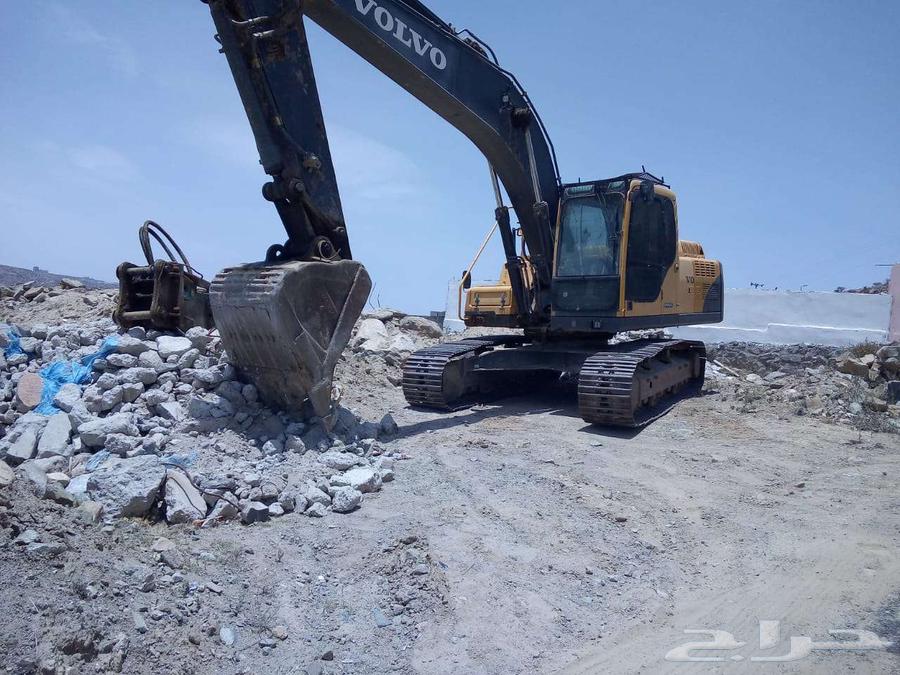 يمني لبنيان الحجر والتلبيس وترميم البيوت القديمه64577684799235110