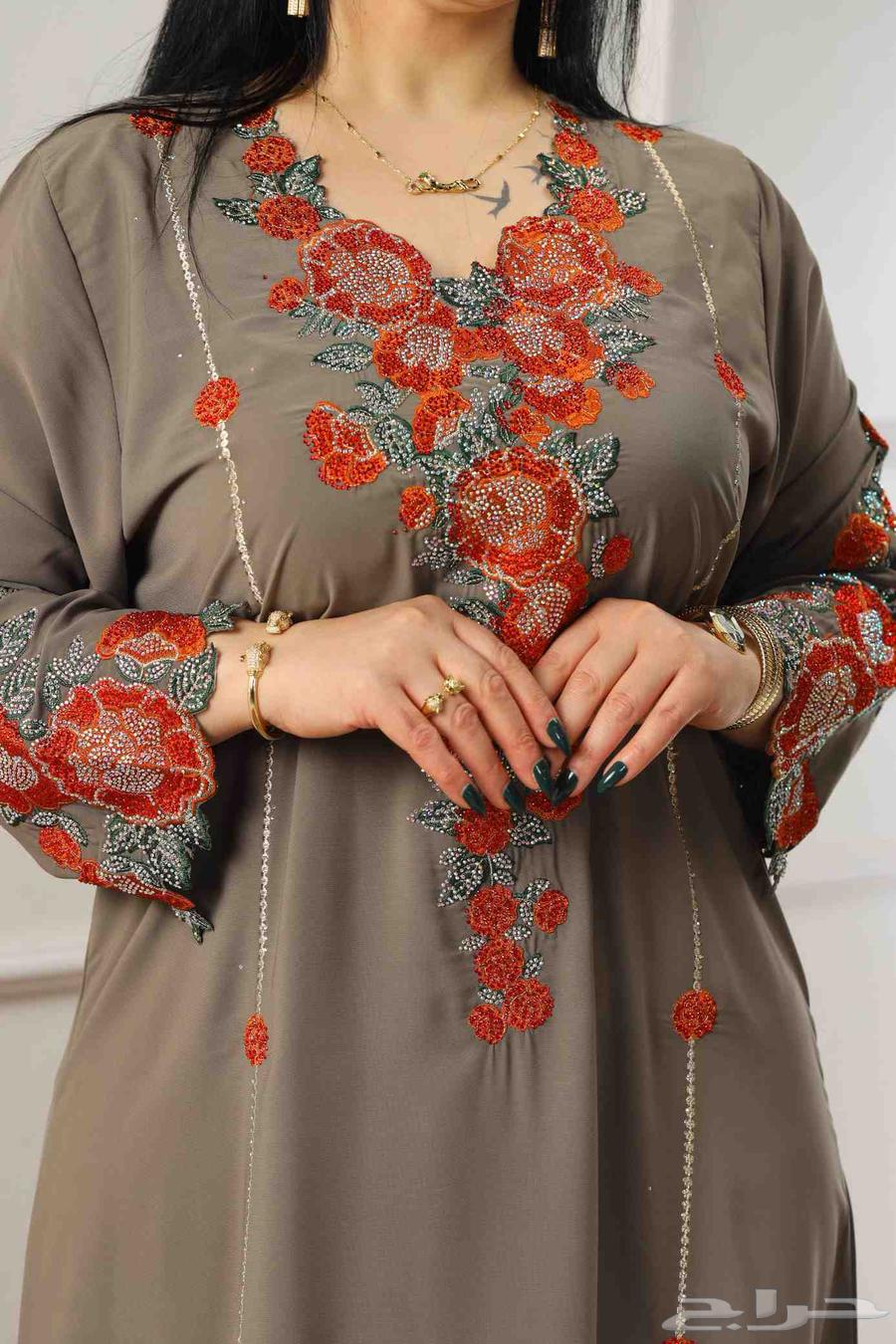 عرض اليوم الوطني64412695038595110